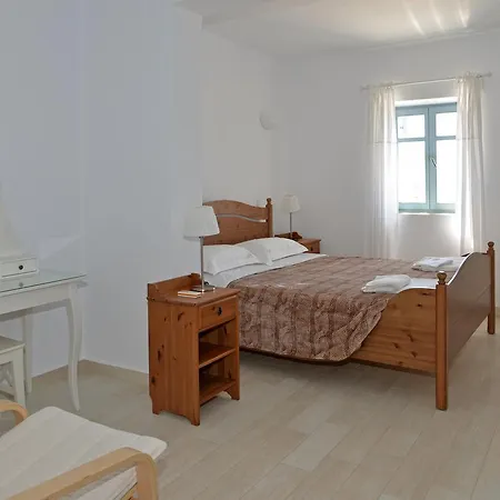 Emmanuela House Holiday home